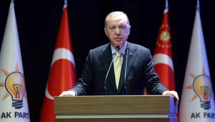 Cumhurbaşkanı Erdoğan: “‘Ben seçimi kazanırsam, kazandıktan sonra yine AK Parti’de olacağım’ diyen sirk cambazlarına asla prim vermeyiniz”