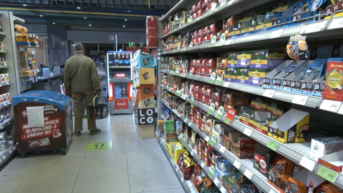 Balkan ülkelerindeki market boykotuna Sırplar da katıldı